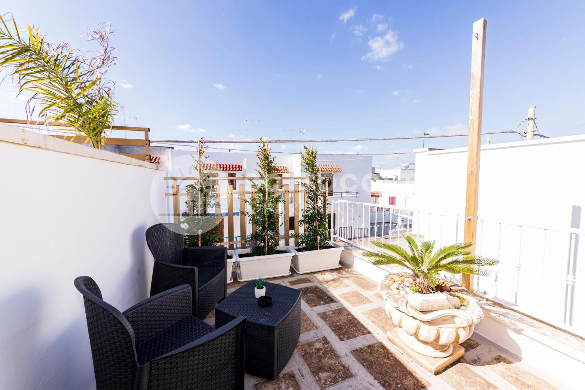 Lory'S House Hotel Порто Чезарео Екстериор снимка