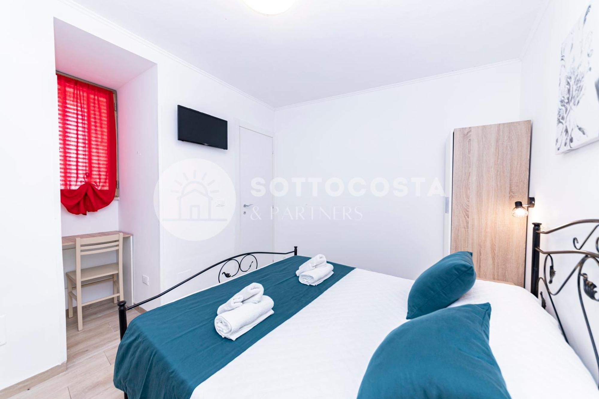 Lory'S House Hotel Порто Чезарео Екстериор снимка
