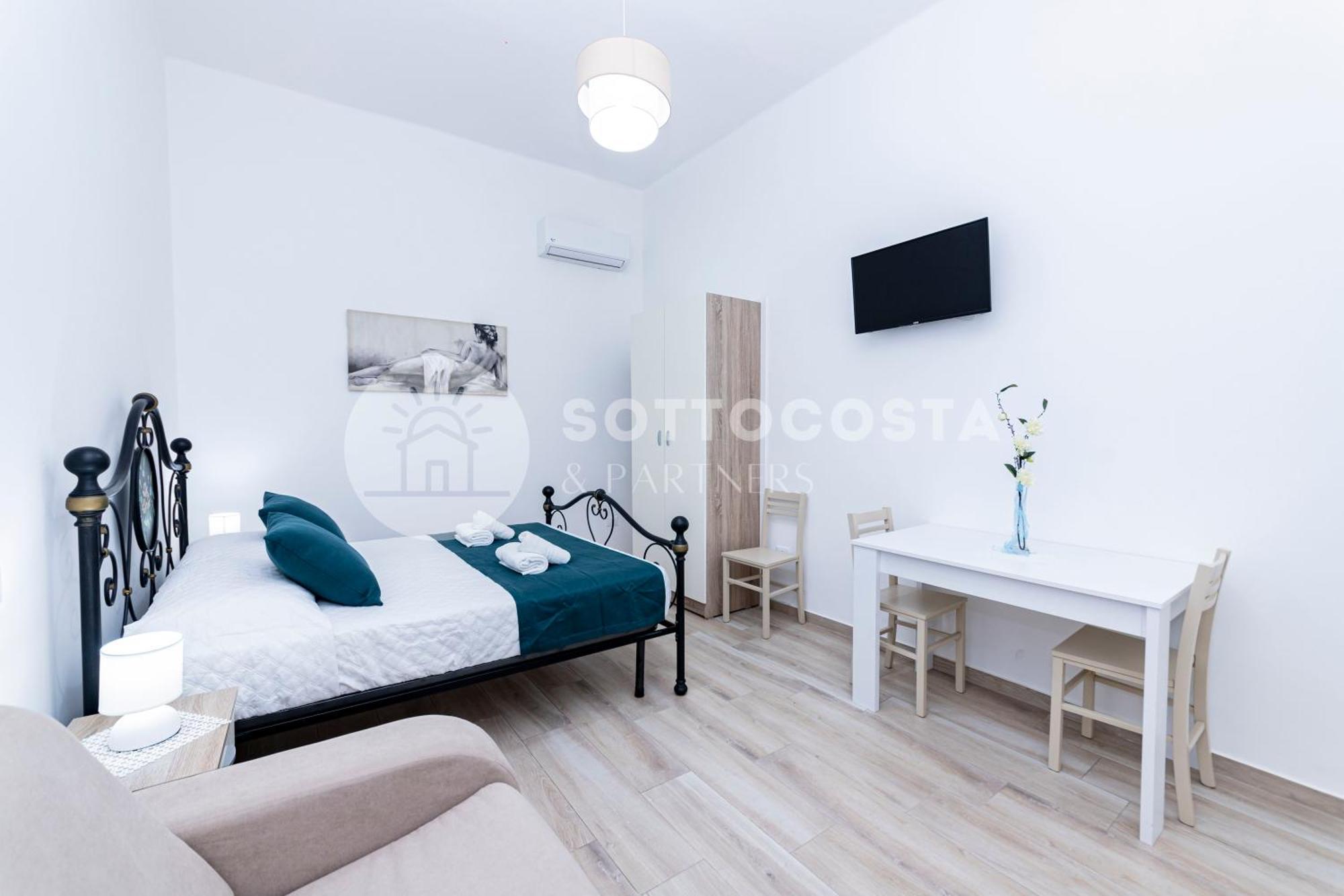Lory'S House Hotel Порто Чезарео Екстериор снимка
