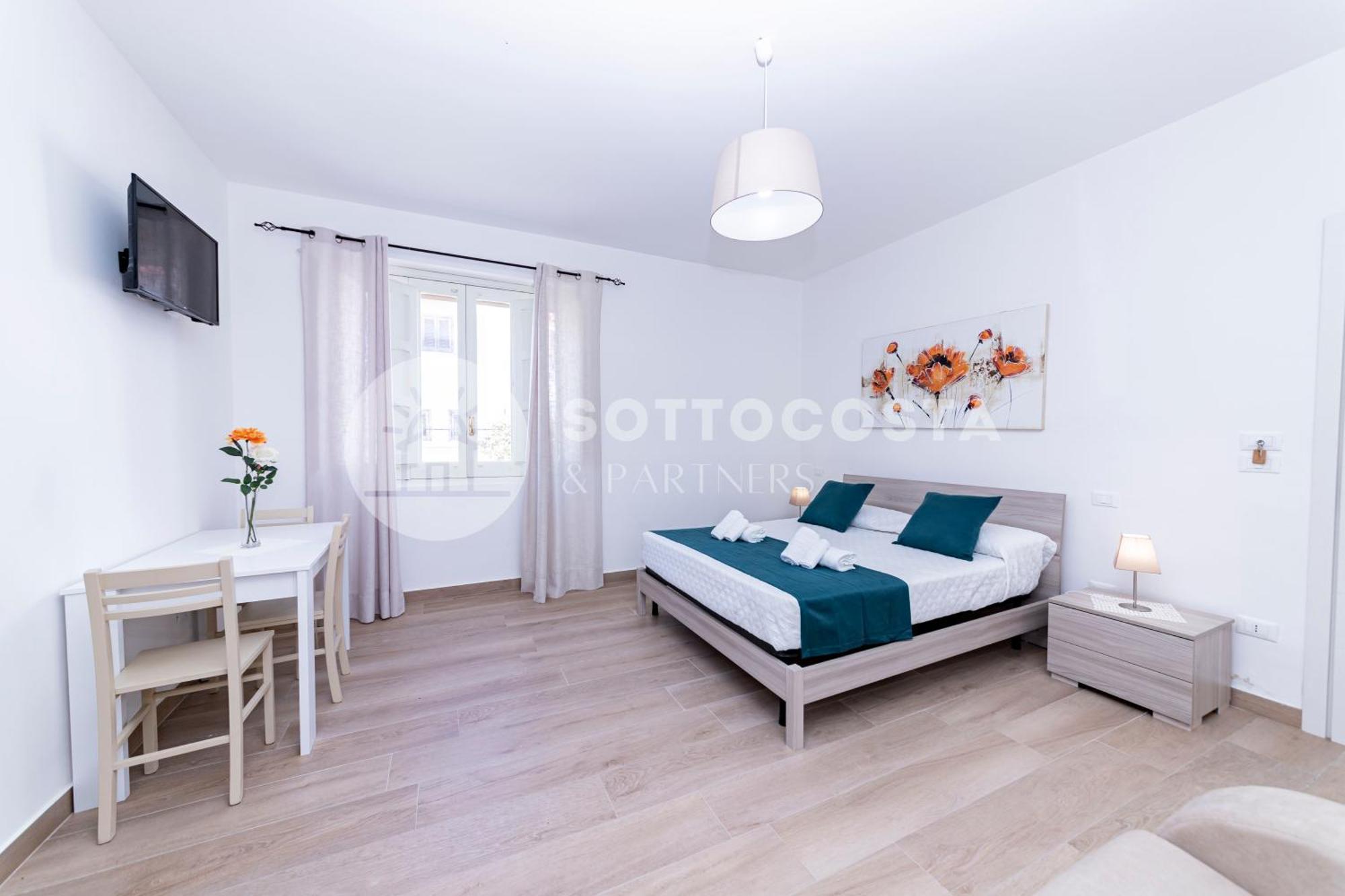 Lory'S House Hotel Порто Чезарео Екстериор снимка