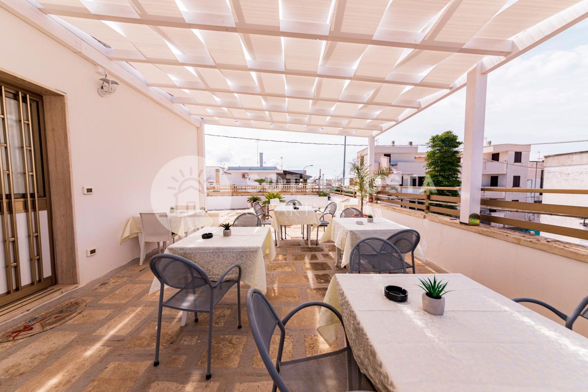 Lory'S House Hotel Порто Чезарео Екстериор снимка